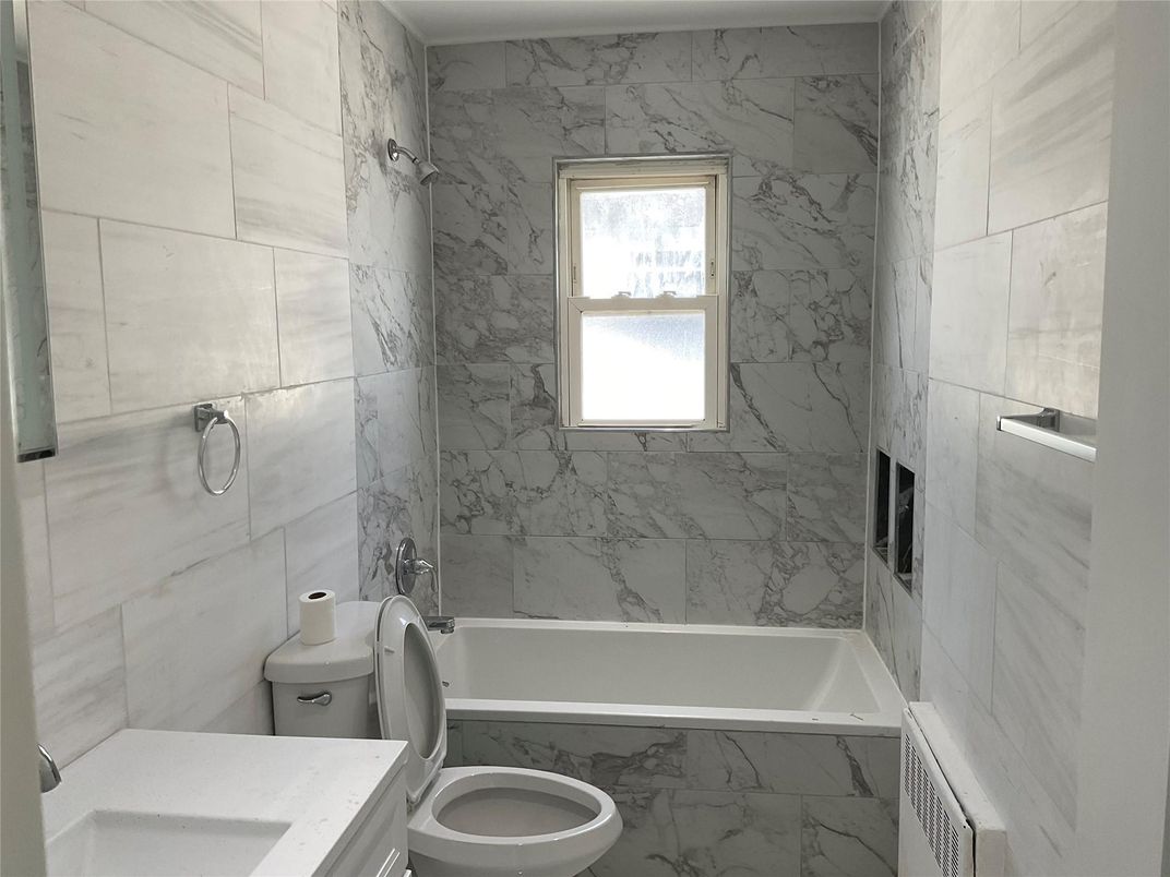 Bathroom, Interior, Marble Walls