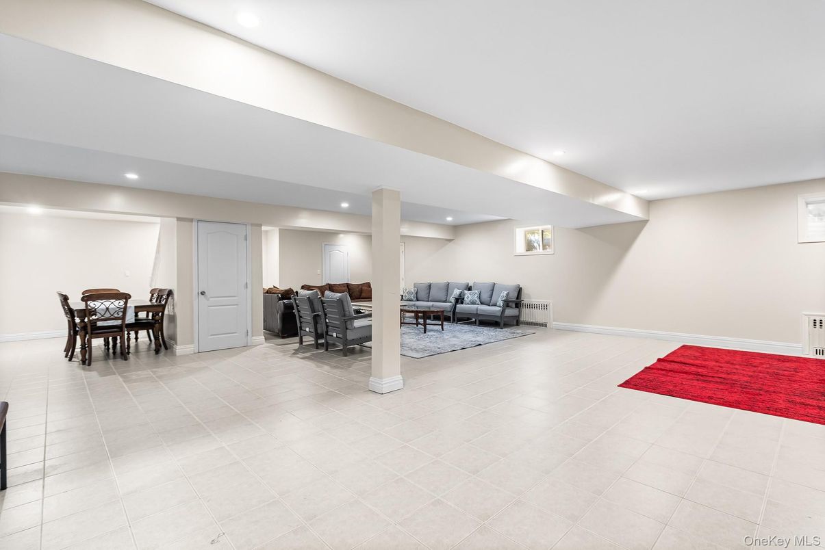 Dining room, Interior, Living room, Recessed Lighting