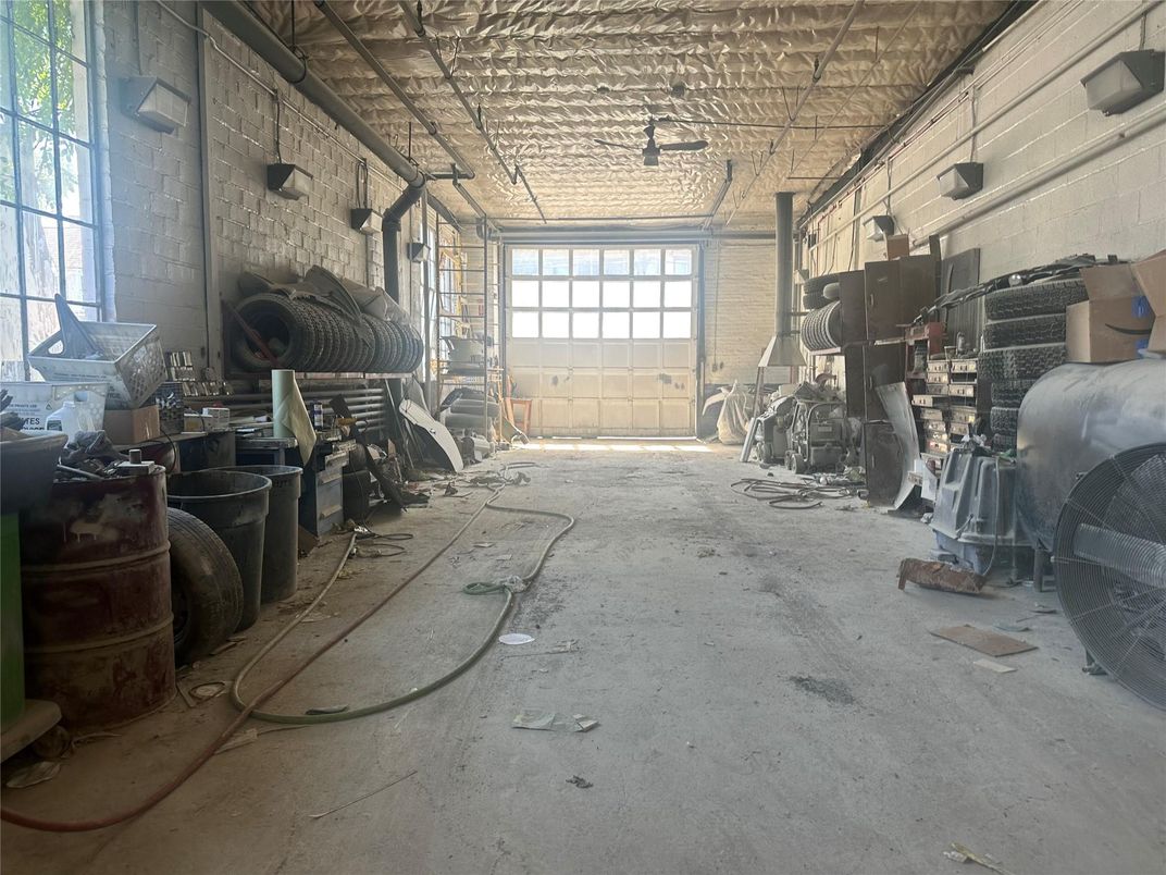 Fitness Equipment, Interior, Stone Walls