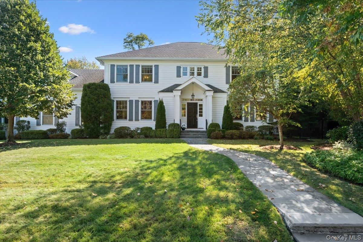 Exterior, Facade, Georgian