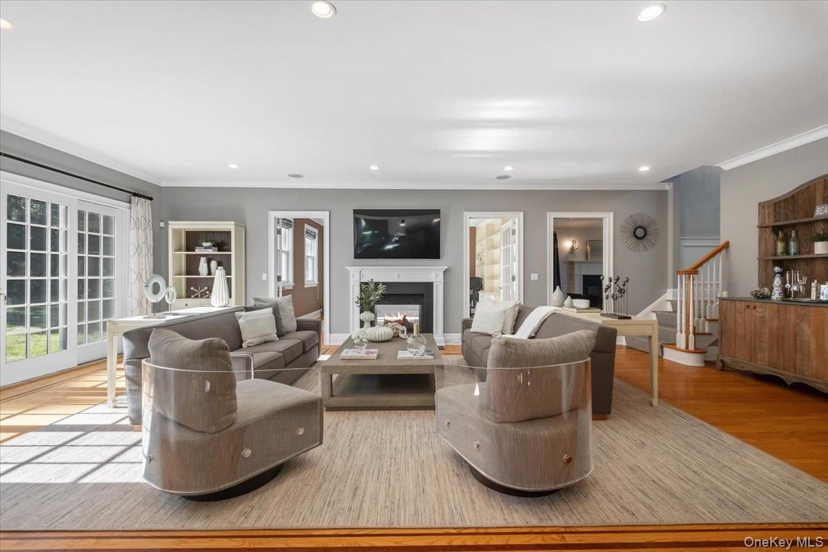 Fireplace, Interior, Living room, Recessed Lighting, Wood Texture Flooring