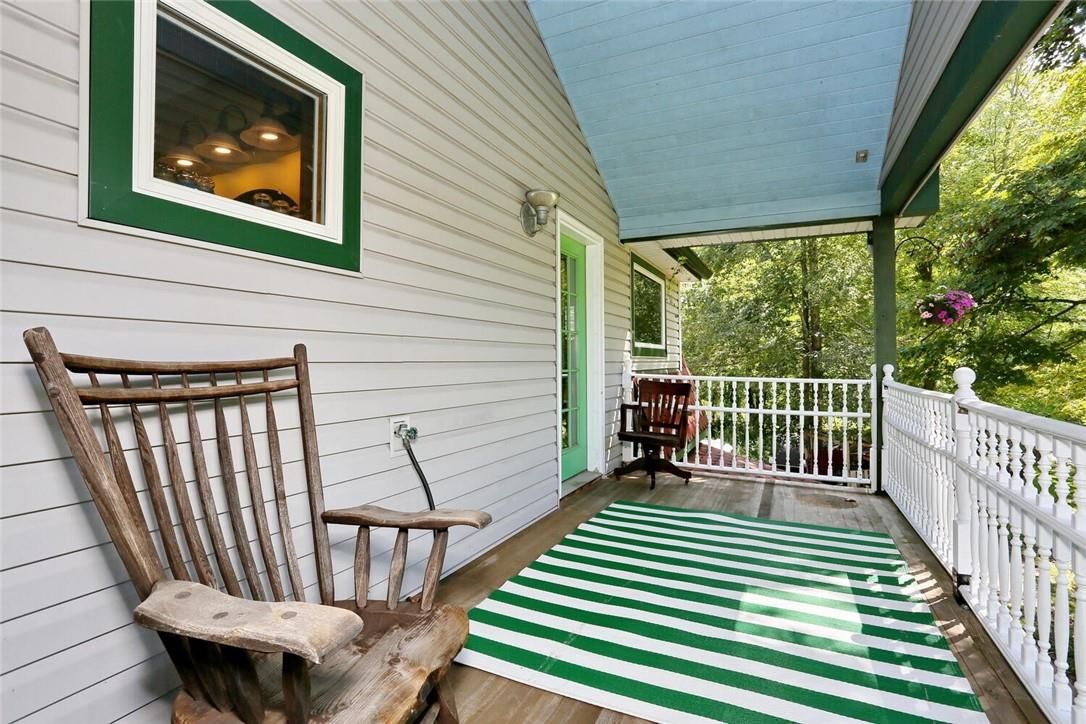 Exterior, Wood Texture Flooring