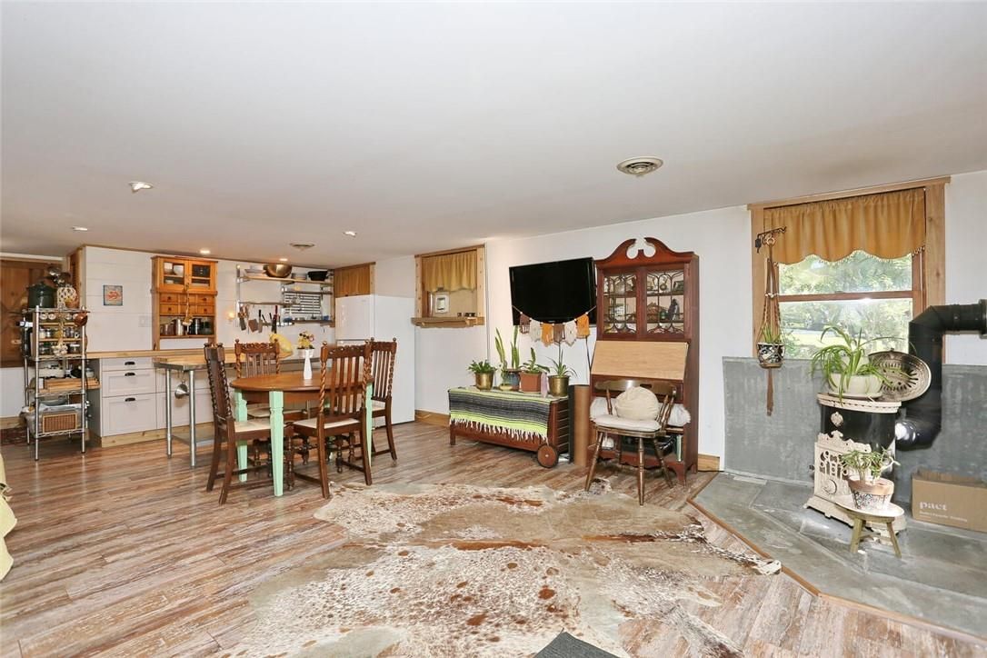 Dining room, Interior, Kitchen, Recessed Lighting, Wood Texture Flooring