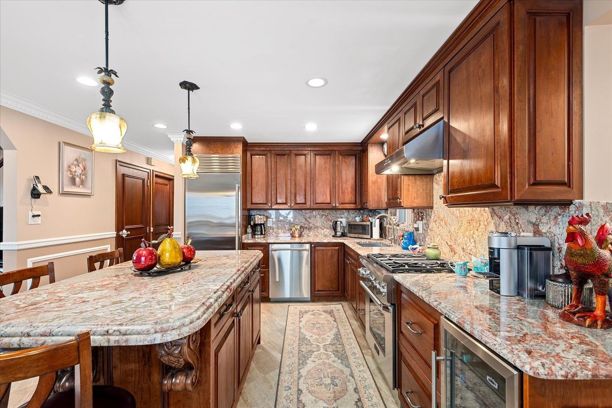 Interior, Kitchen, Pendant Lights, Recessed Lighting, Stainless Steel Appliances