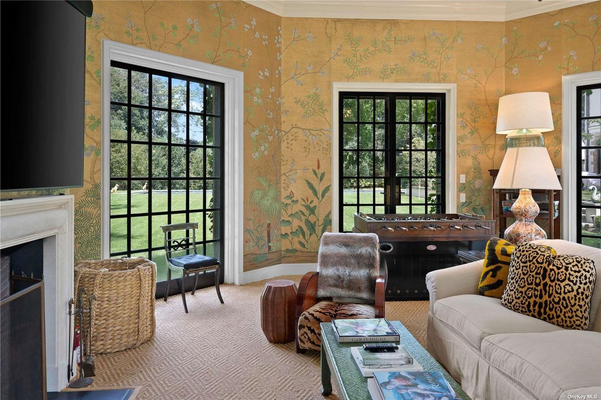 Fireplace, Game Room, Interior, Living room