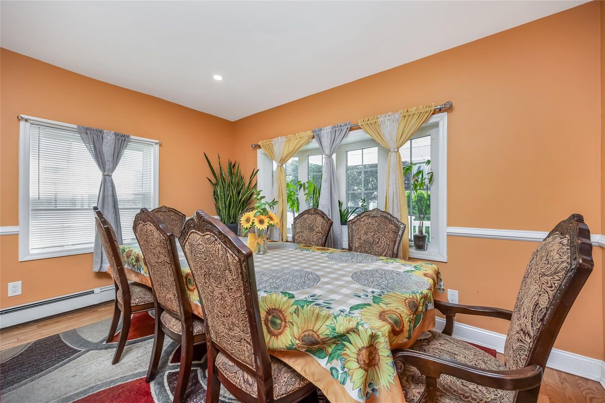Dining room, Interior, Recessed Lighting, Wood Texture Flooring