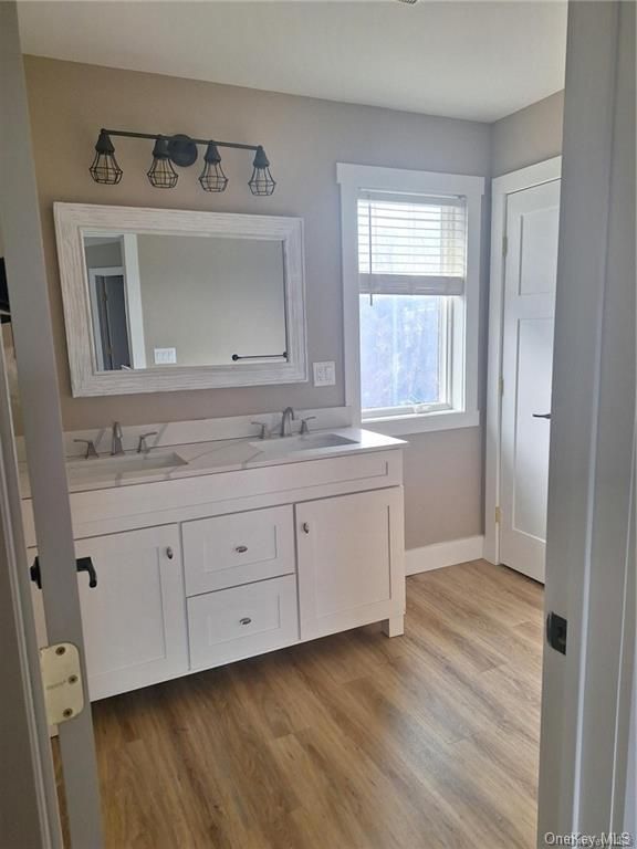 Bathroom, Dual Sink Vanities, Interior, Wood Texture Flooring