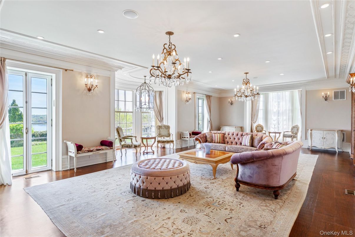 Chandelier, Interior, Living room, Recessed Lighting, Wood Texture Flooring