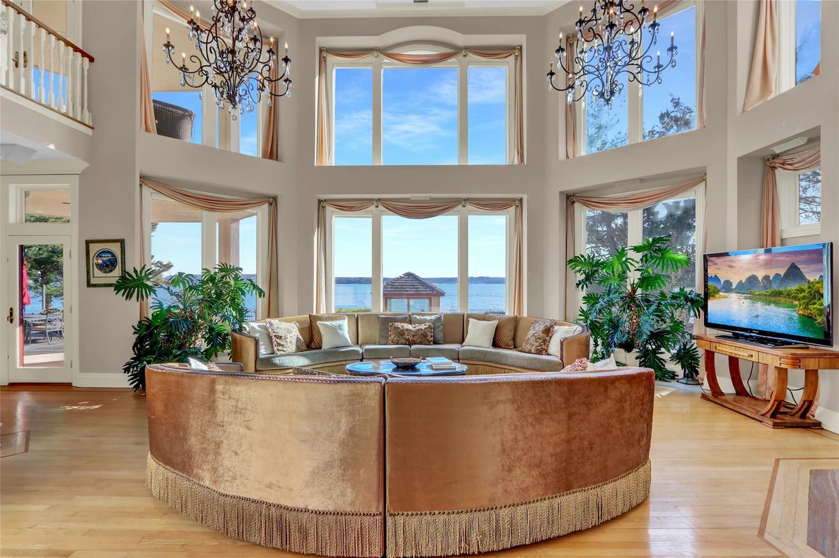 Chandelier, Interior, Living room, Water, Wood Texture Flooring