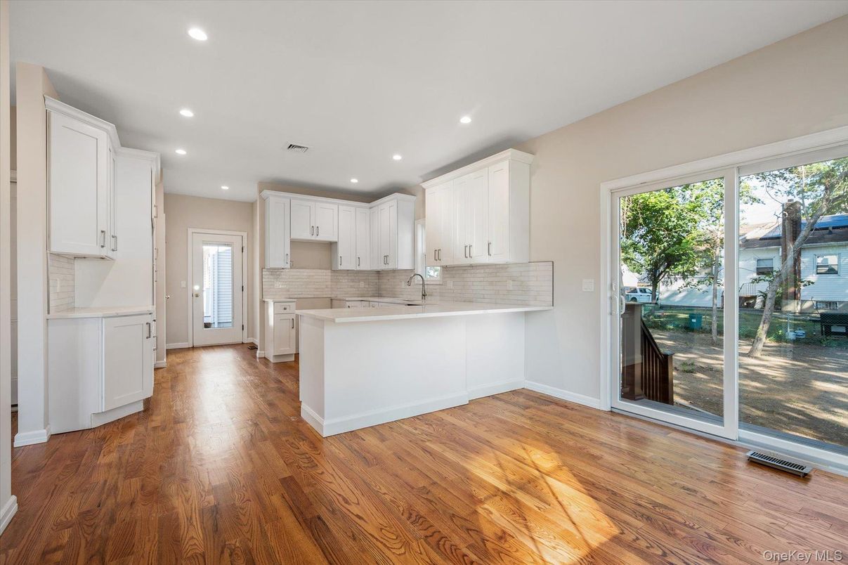 Interior, Kitchen, Recessed Lighting, Wood Texture Flooring
