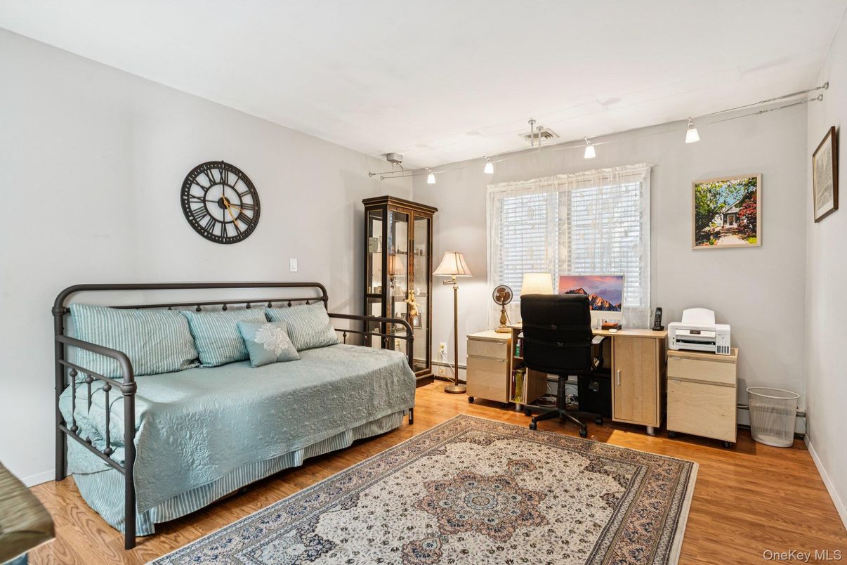 Bedroom, Home Office, Interior, Wood Texture Flooring