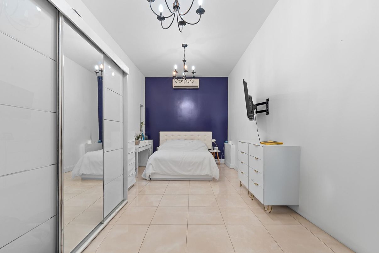 Bedroom, Chandelier, Interior