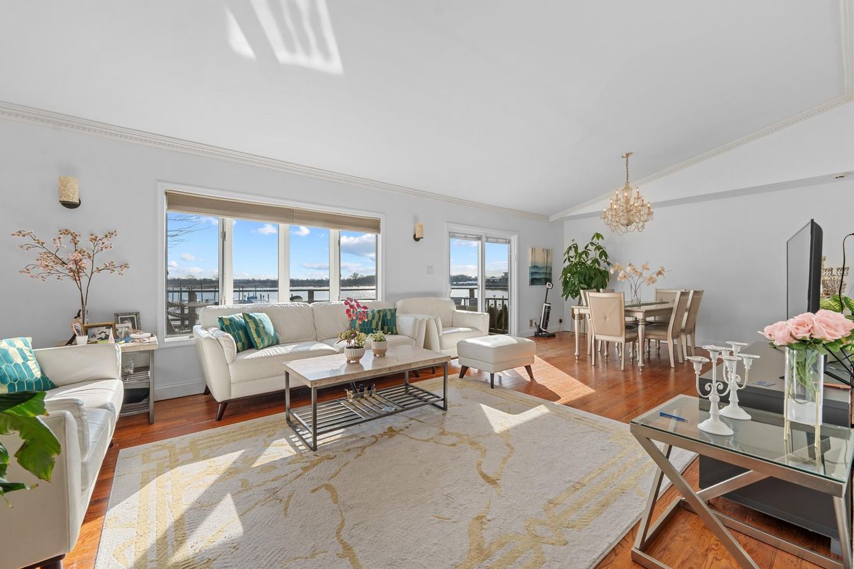 Chandelier, Dining room, Interior, Living room, Wood Texture Flooring