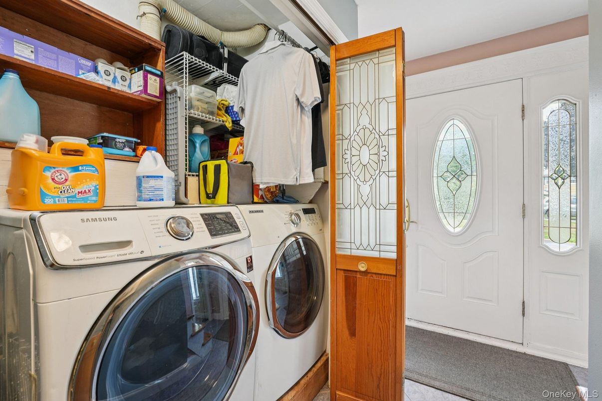 Interior, Utility Closets, Washer