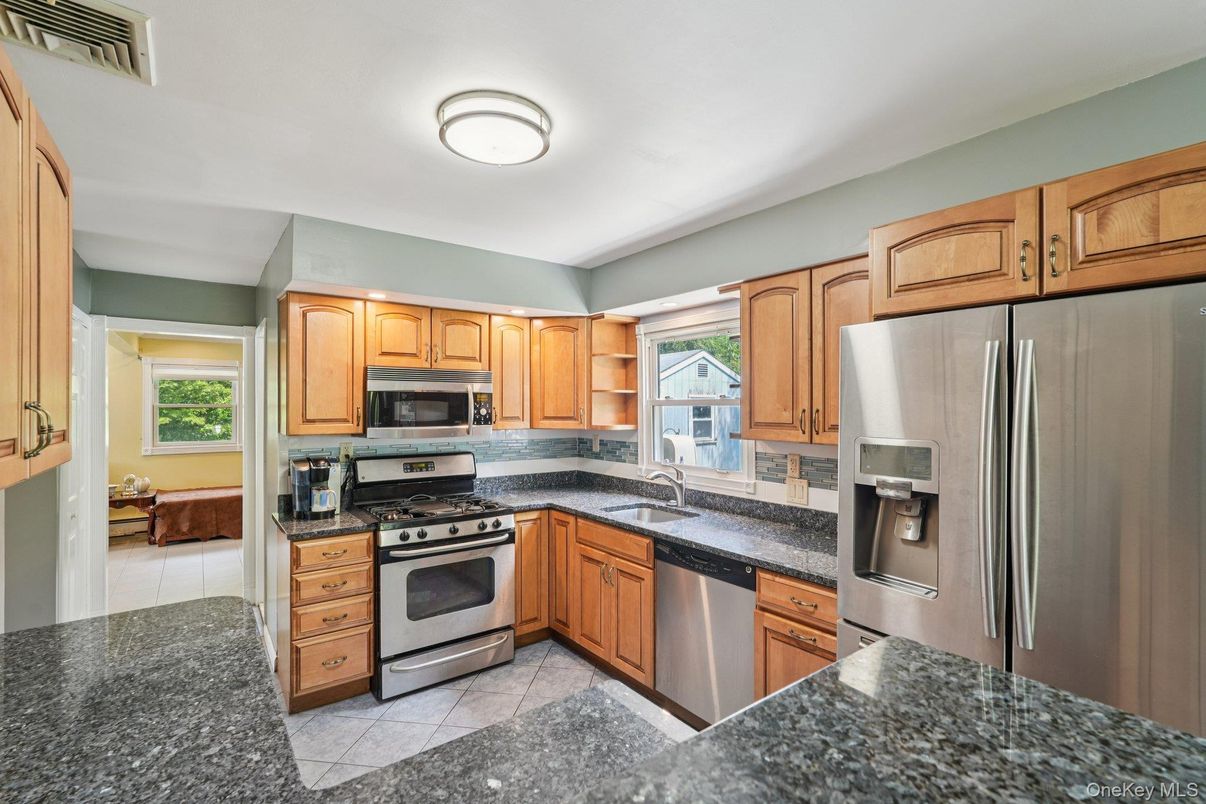 Interior, Kitchen, Stainless Steel Appliances