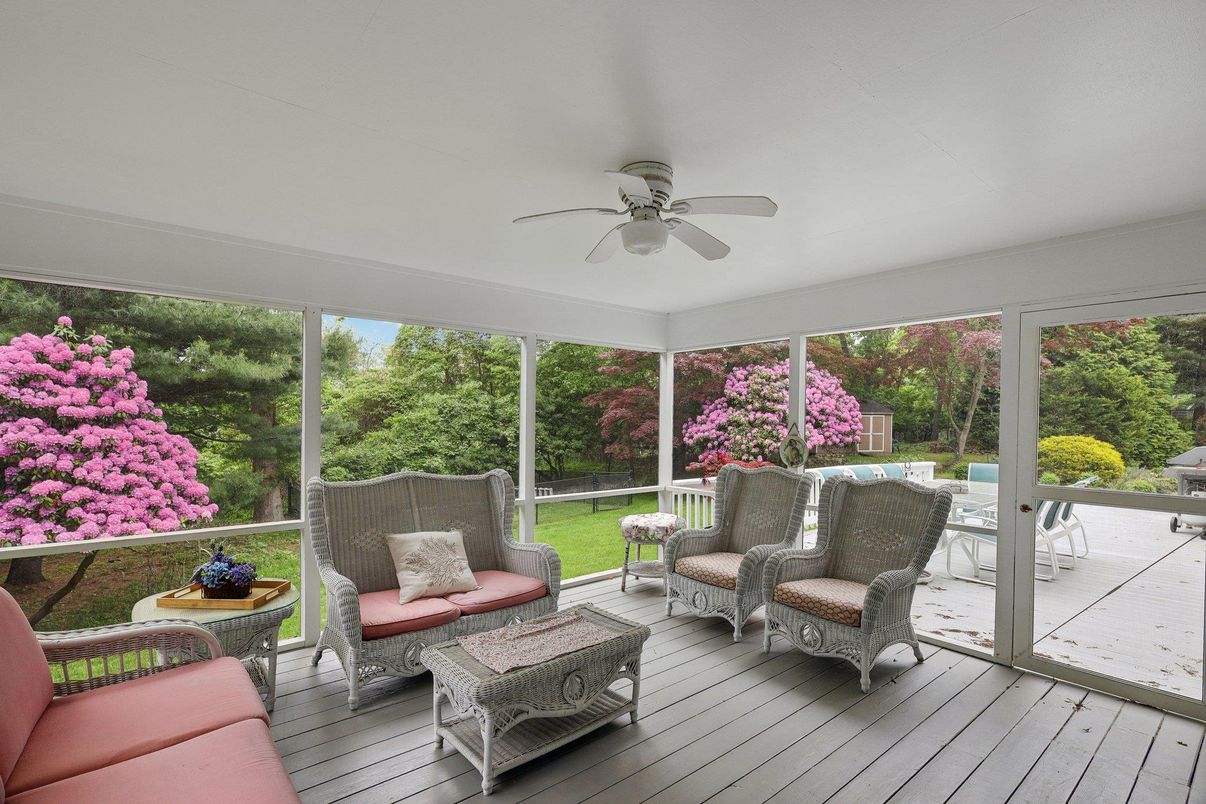 Interior, Sun Room, Wood Texture Flooring