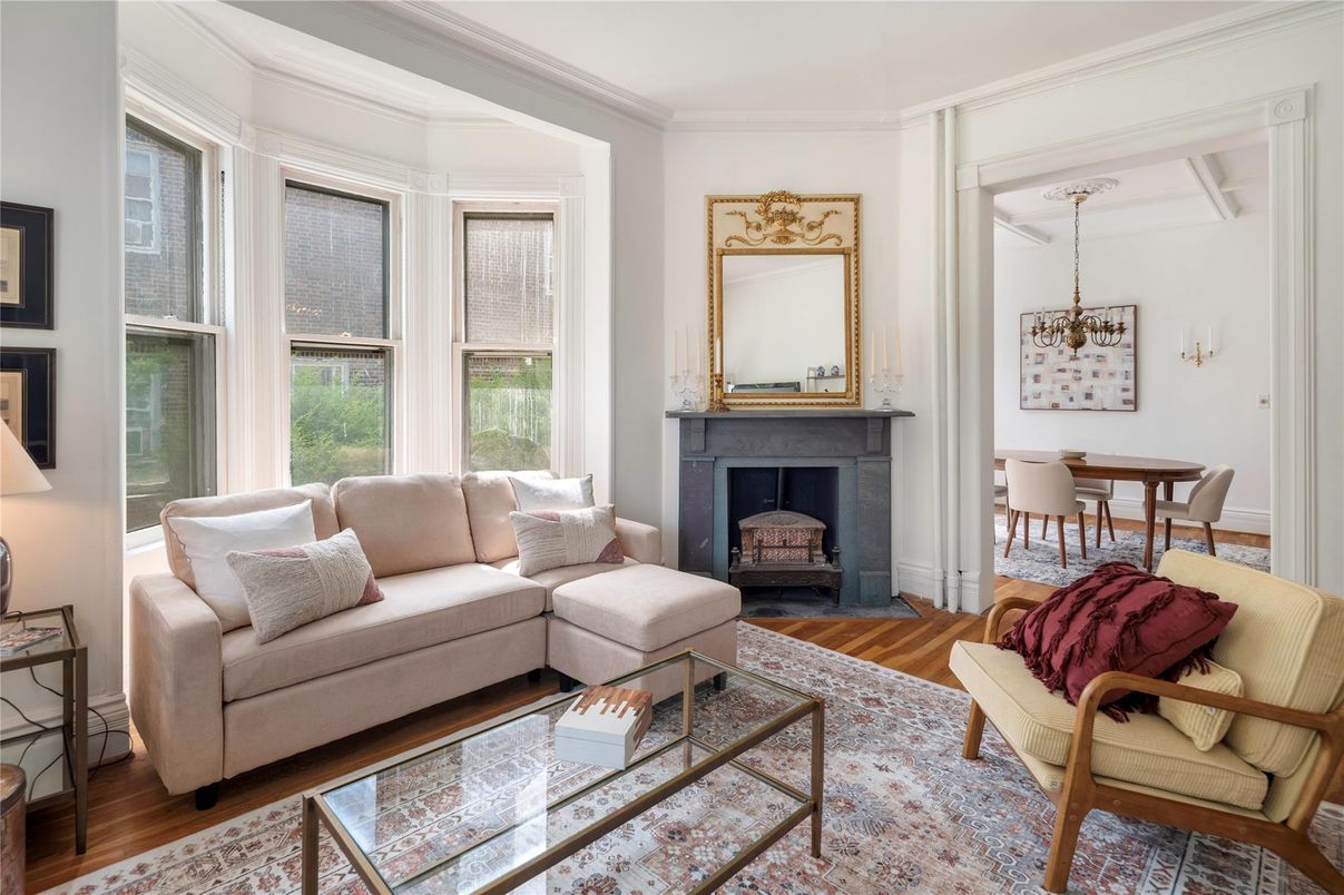 Chandelier, Dining room, Fireplace, Interior, Living room, Pendant Lights, Wood Texture Flooring