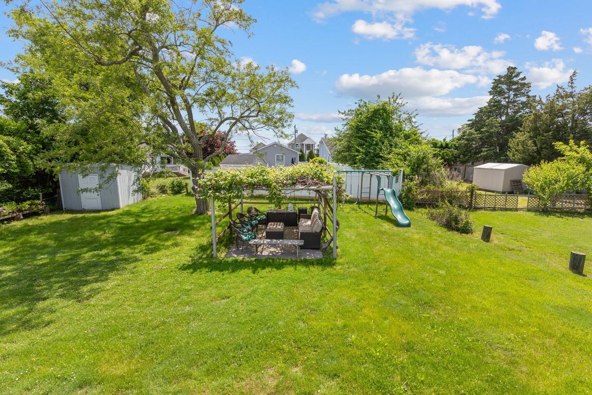 Backyard, Exterior, Playground