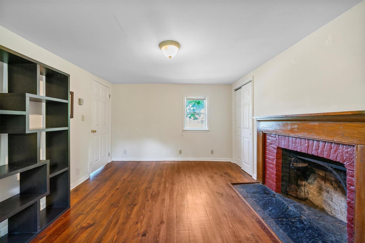 Empty room, Fireplace, Interior, Wood Texture Flooring