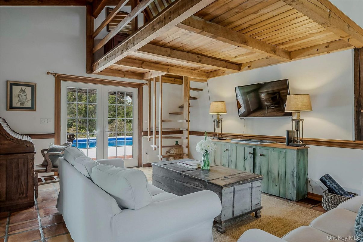 Interior, Living room, Wooden Beams, Wooden Ceilings