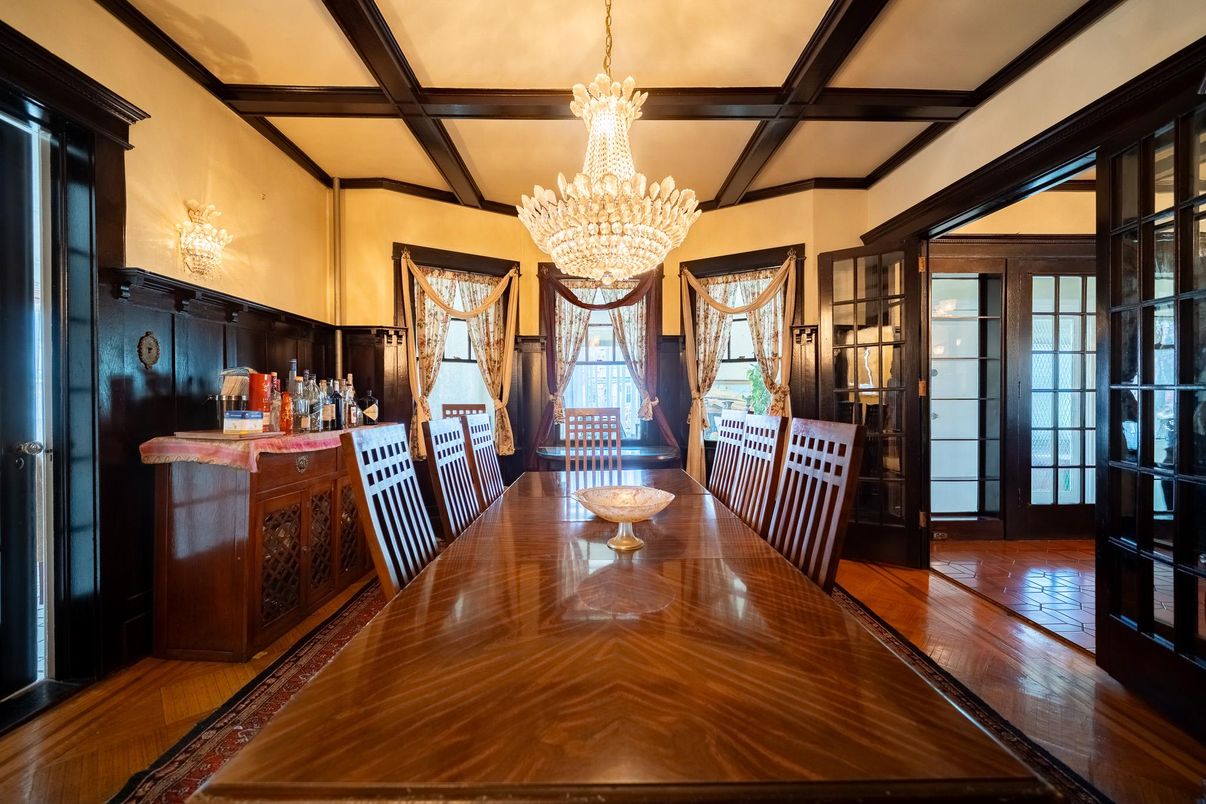 Chandelier, Dining room, Interior, Wooden Beams, Wood Texture Flooring