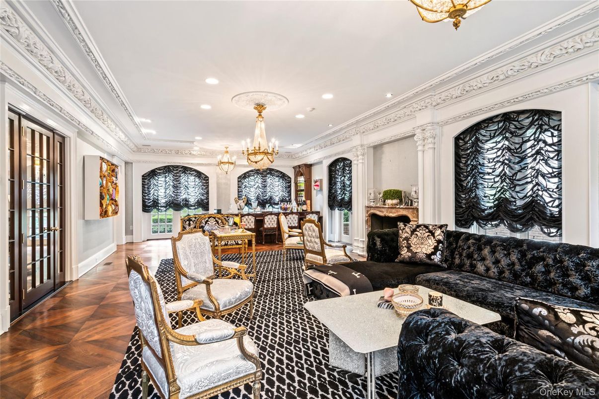 Chandelier, Dining room, Fireplace, Interior, Living room, Recessed Lighting, Wood Texture Flooring