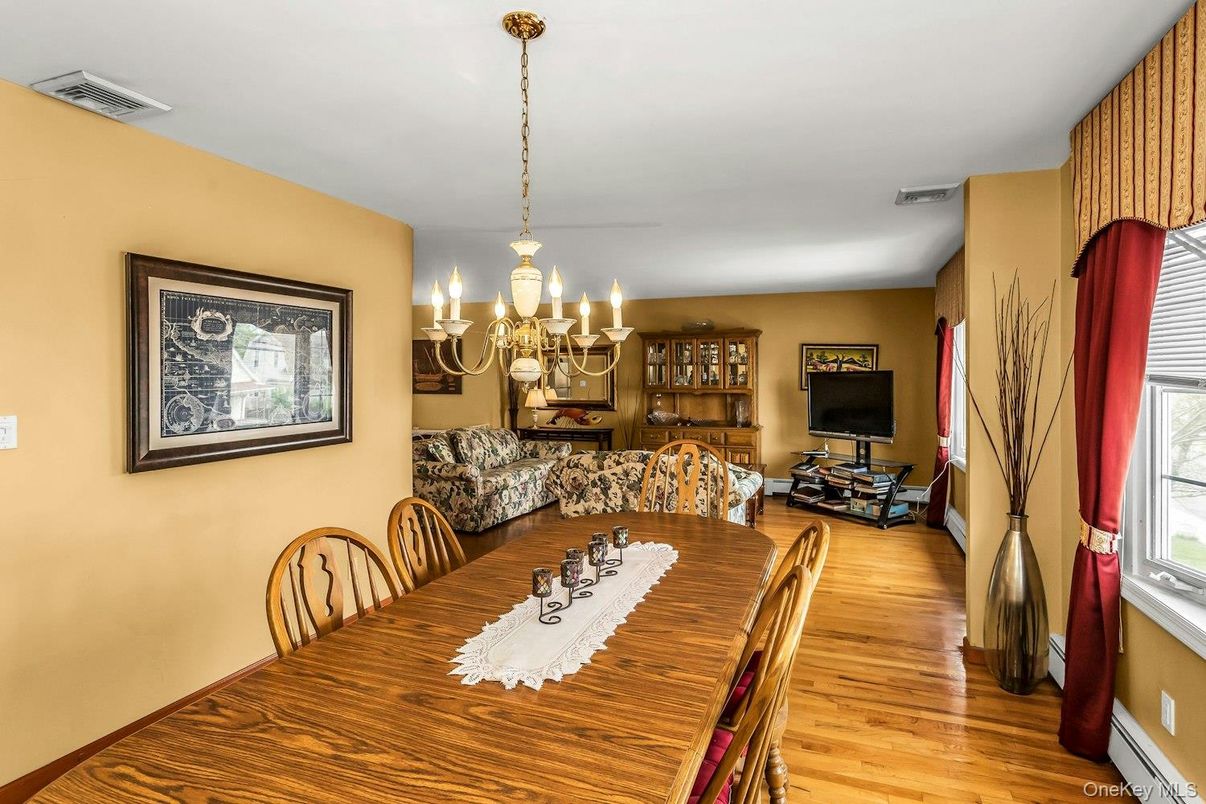 Chandelier, Dining room, Interior, Wood Texture Flooring