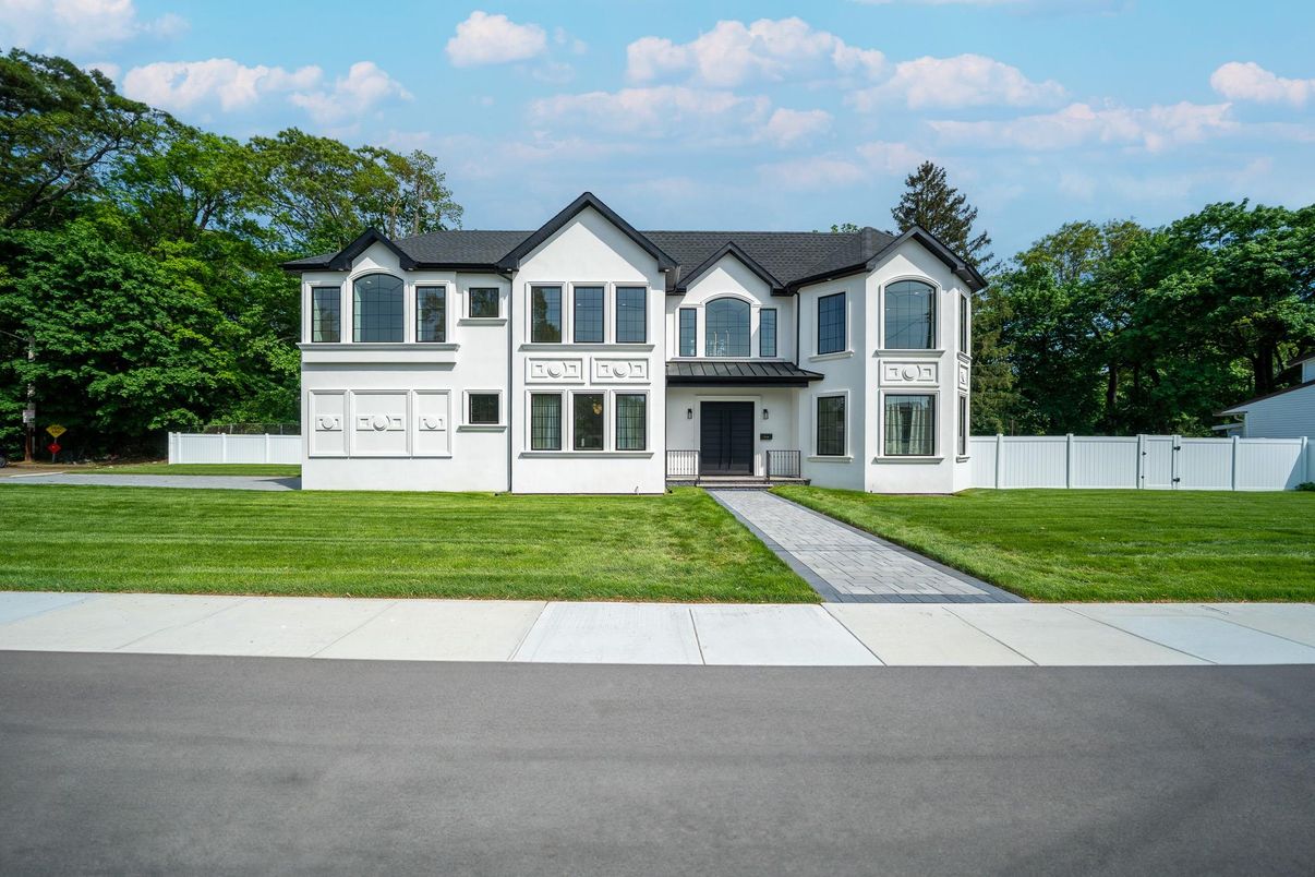 Backyard, Exterior, Facade, Farmhouse