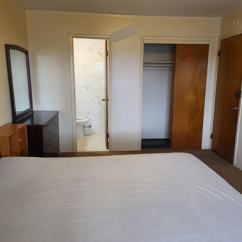 Bathroom, Bedroom, Interior