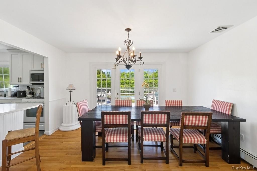 Chandelier, Dining room, Interior, Kitchen, Wood Texture Flooring