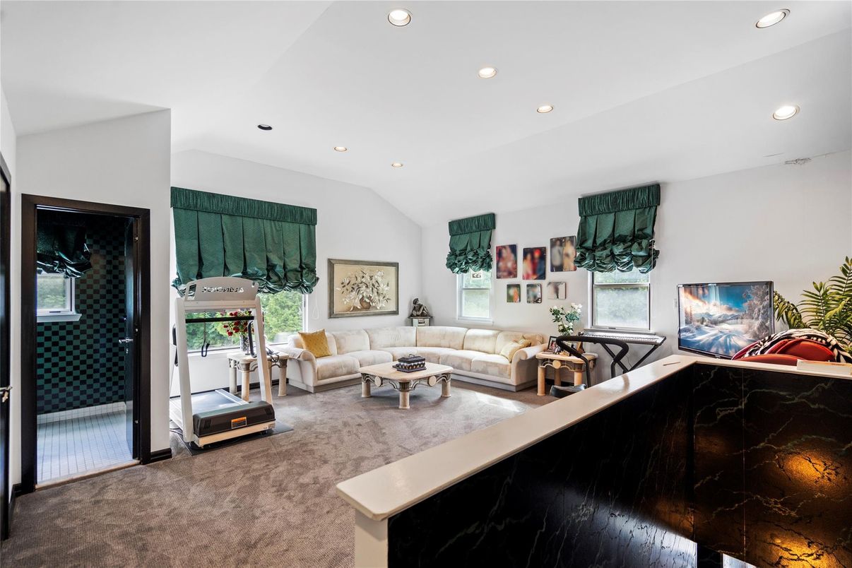Interior, Living room, Recessed Lighting