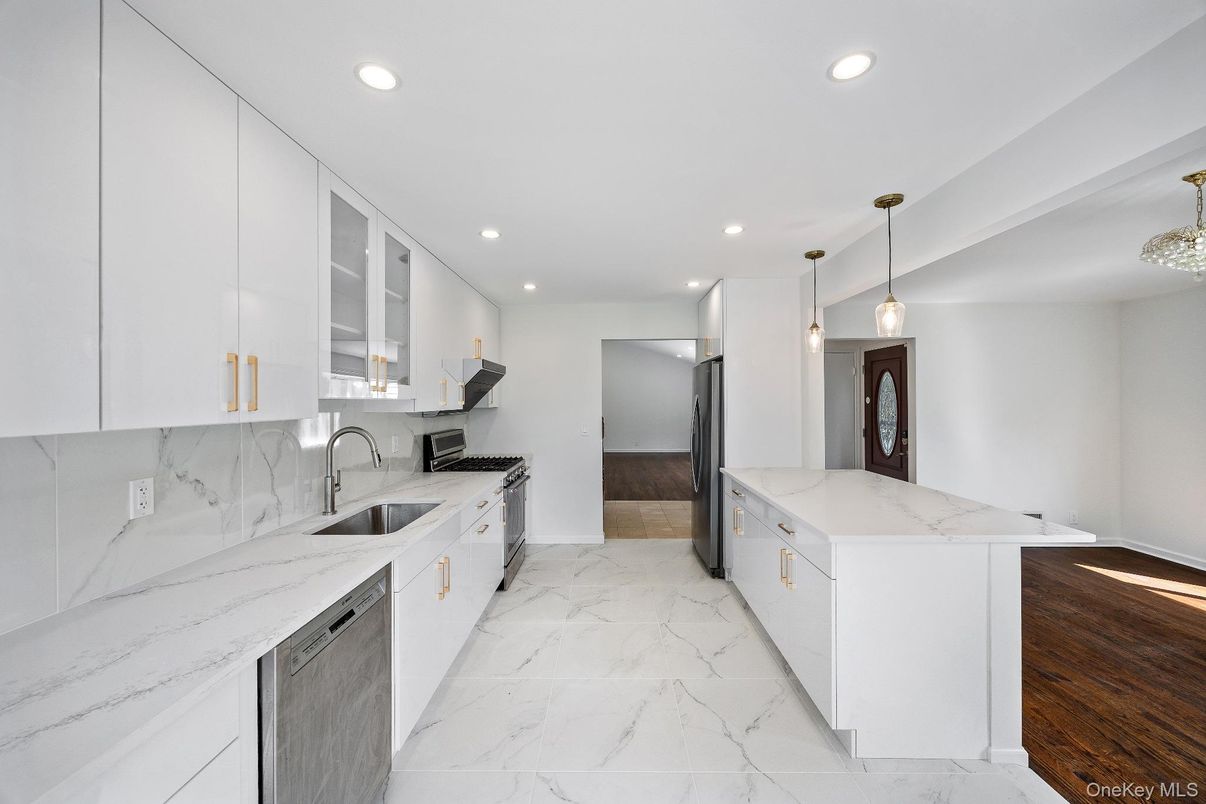 Interior, Kitchen, Marble, Pendant Lights, Recessed Lighting, Stainless Steel Appliances