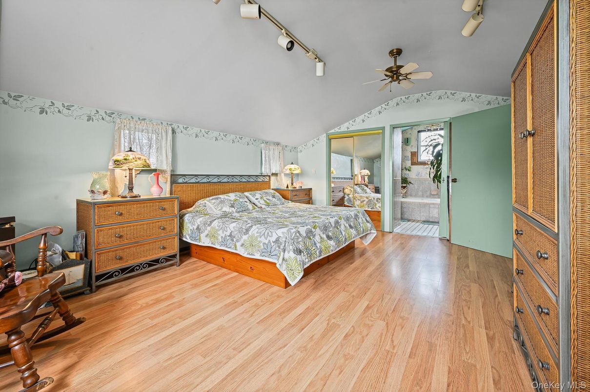 Bathroom, Bedroom, Interior, Wood Texture Flooring