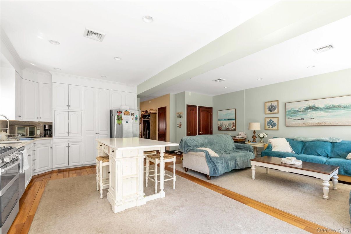 Interior, Kitchen, Living room, Recessed Lighting, Stainless Steel Appliances, Wood Texture Flooring