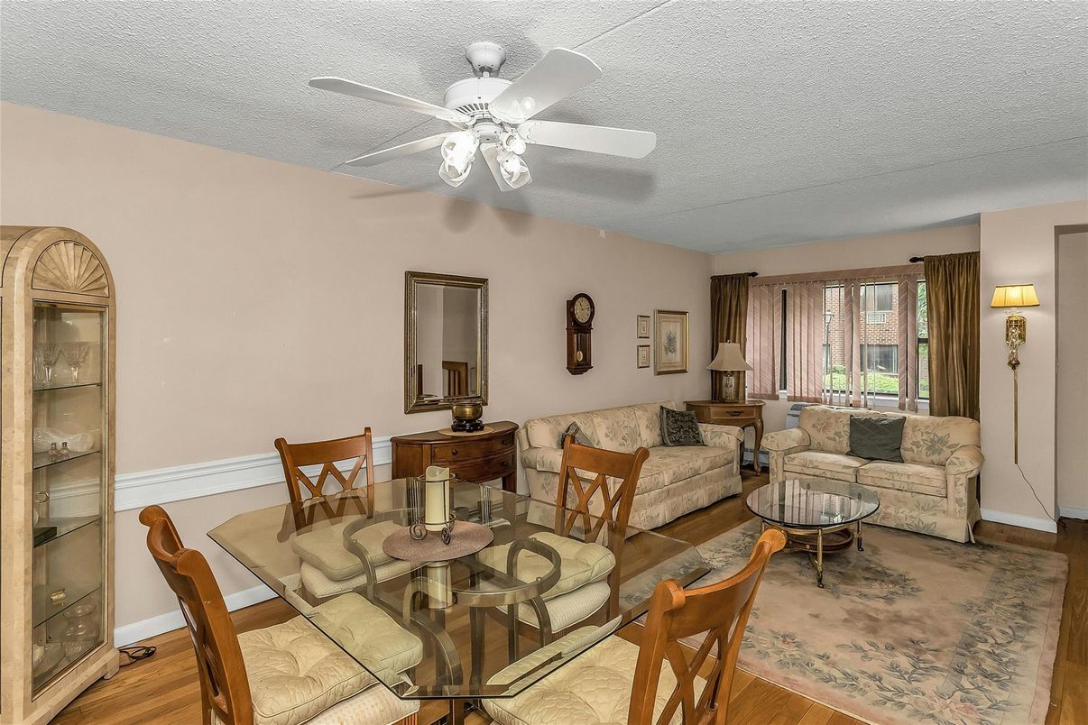 Dining room, Interior, Living room, Wood Texture Flooring