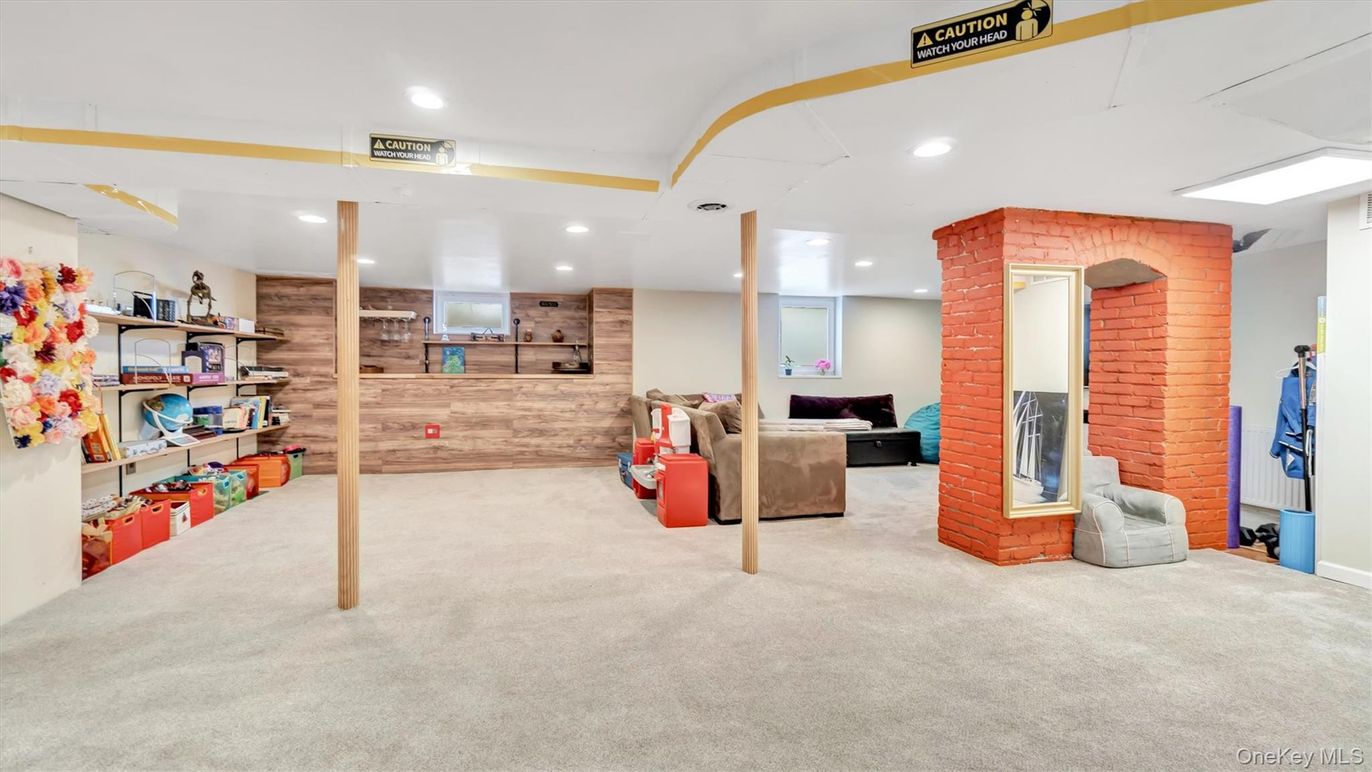 Interior, Recessed Lighting, Wooden Walls