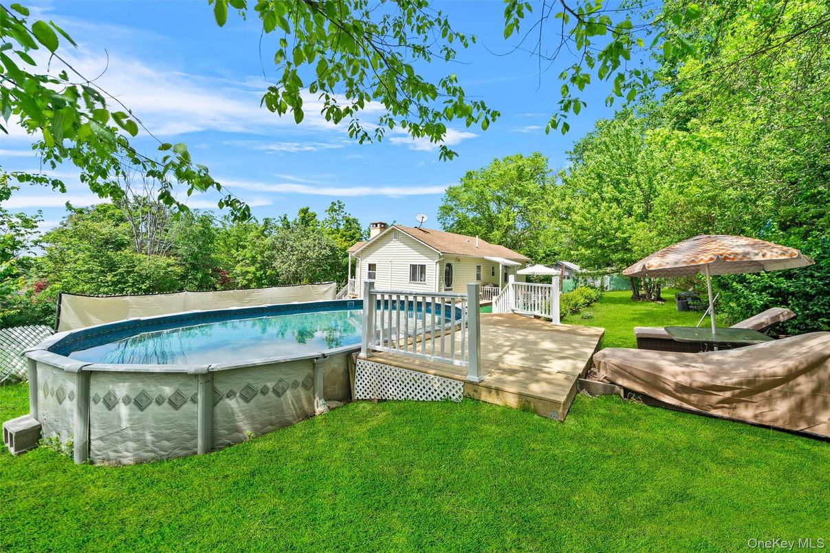 Backyard, Exterior, Pool