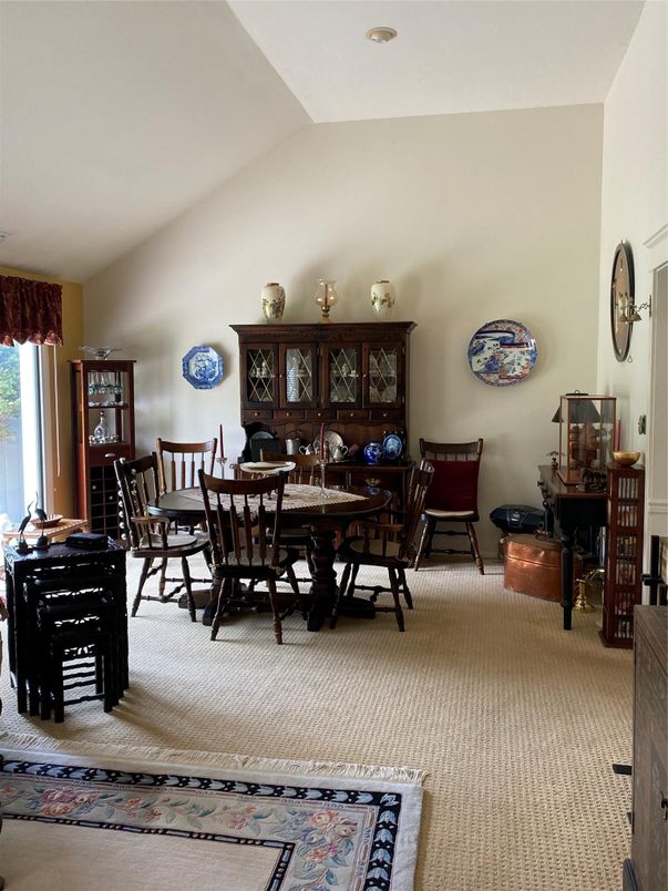 Dining room, Interior