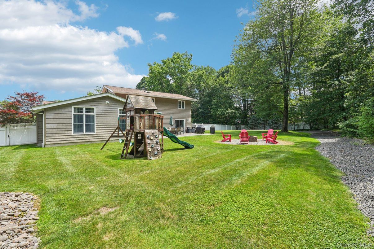 Backyard, Exterior, Playground