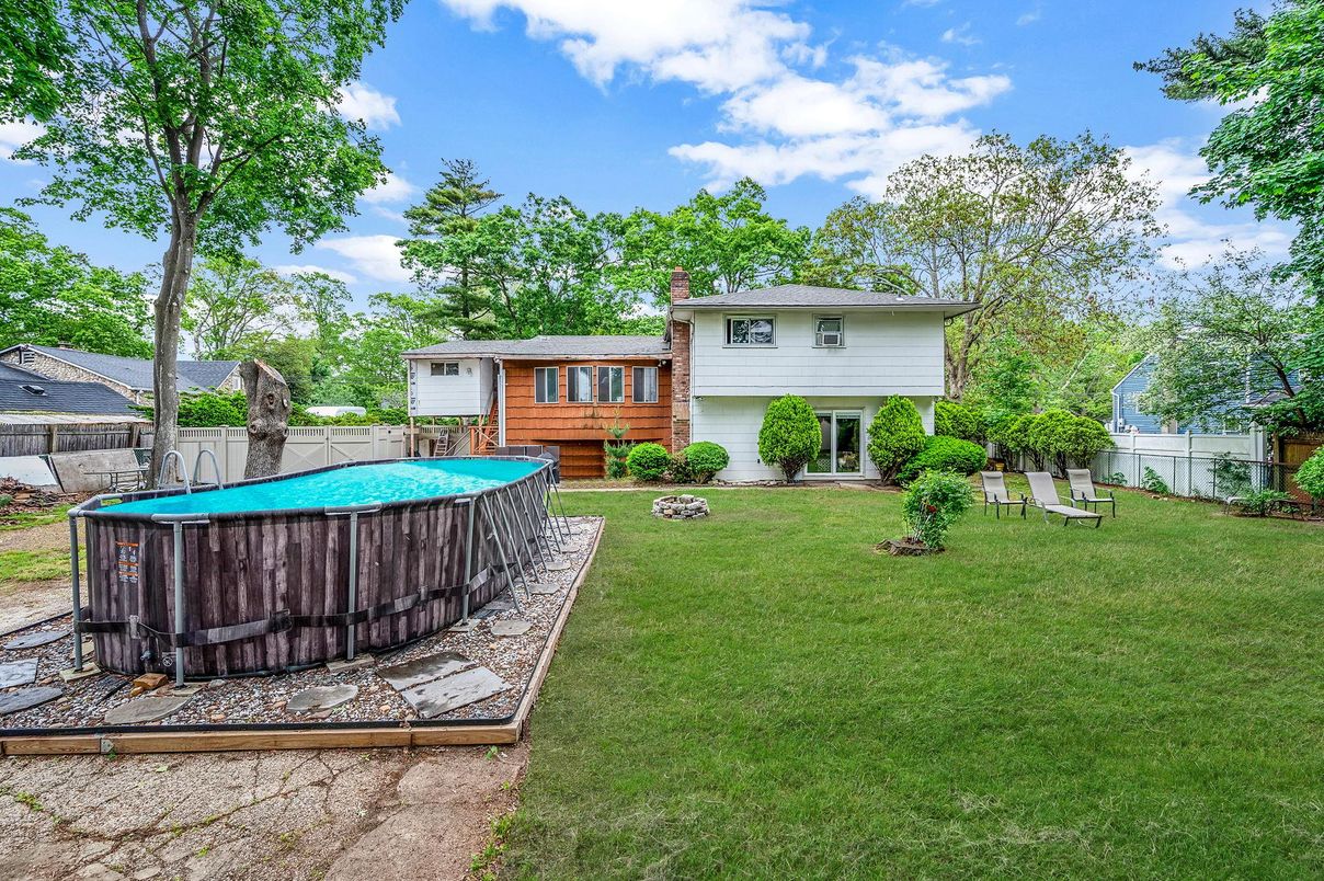 Backyard, Exterior, Pool