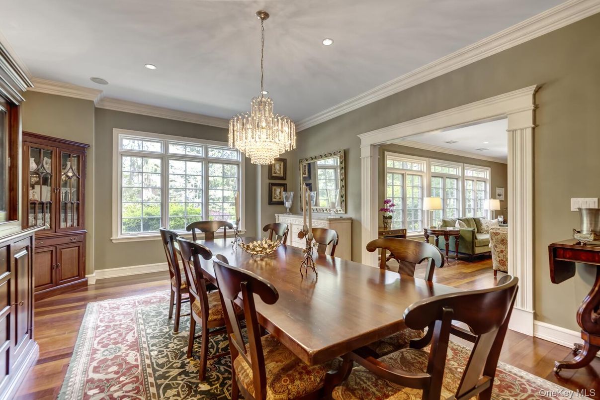 Chandelier, Dining room, Interior, Recessed Lighting, Wood Texture Flooring