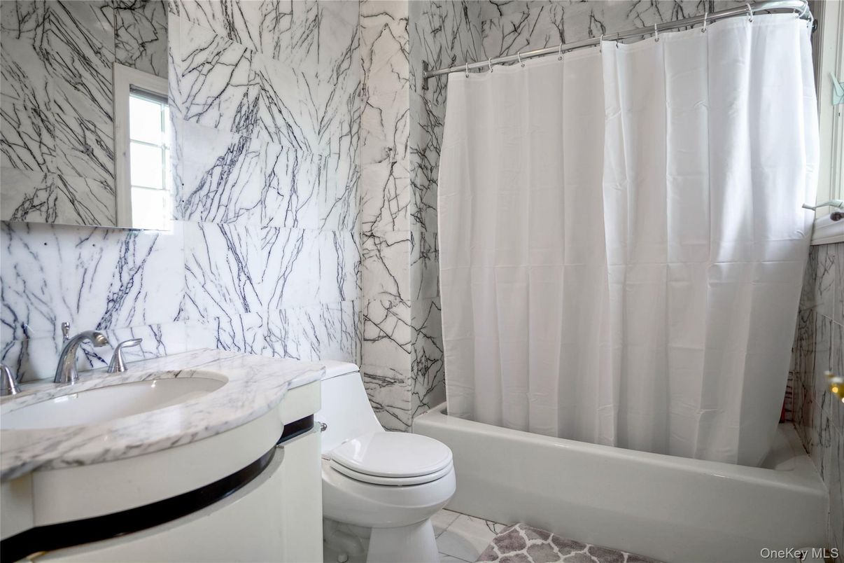 Bathroom, Interior, Marble Walls