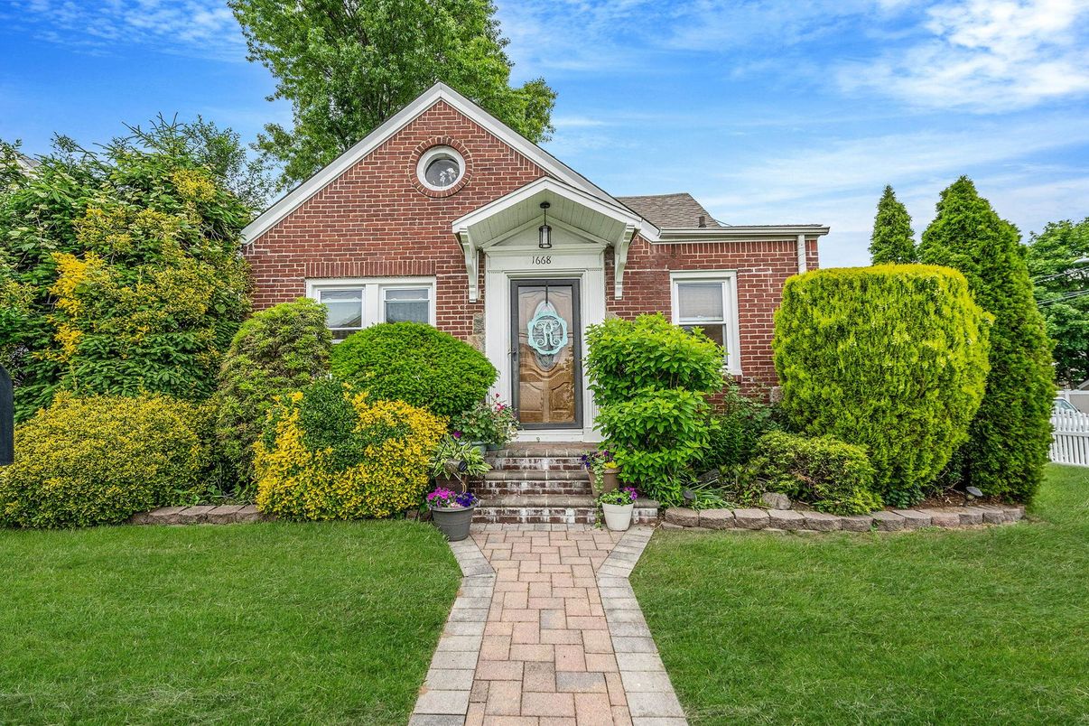 Exterior, Facade, Brick Facade, Tudor Revival