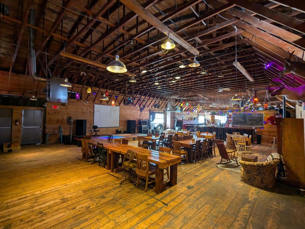 Dining room, Interior, Pendant Lights, Wooden Beams, Wood Texture Flooring