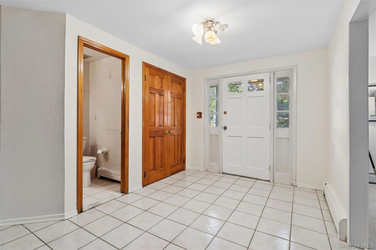 Bathroom, Interior