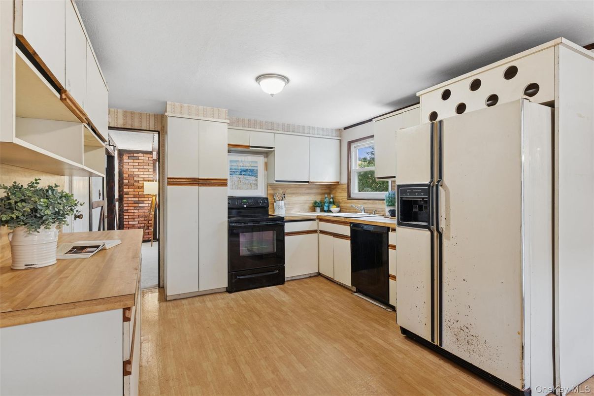 Interior, Kitchen, Wood Texture Flooring