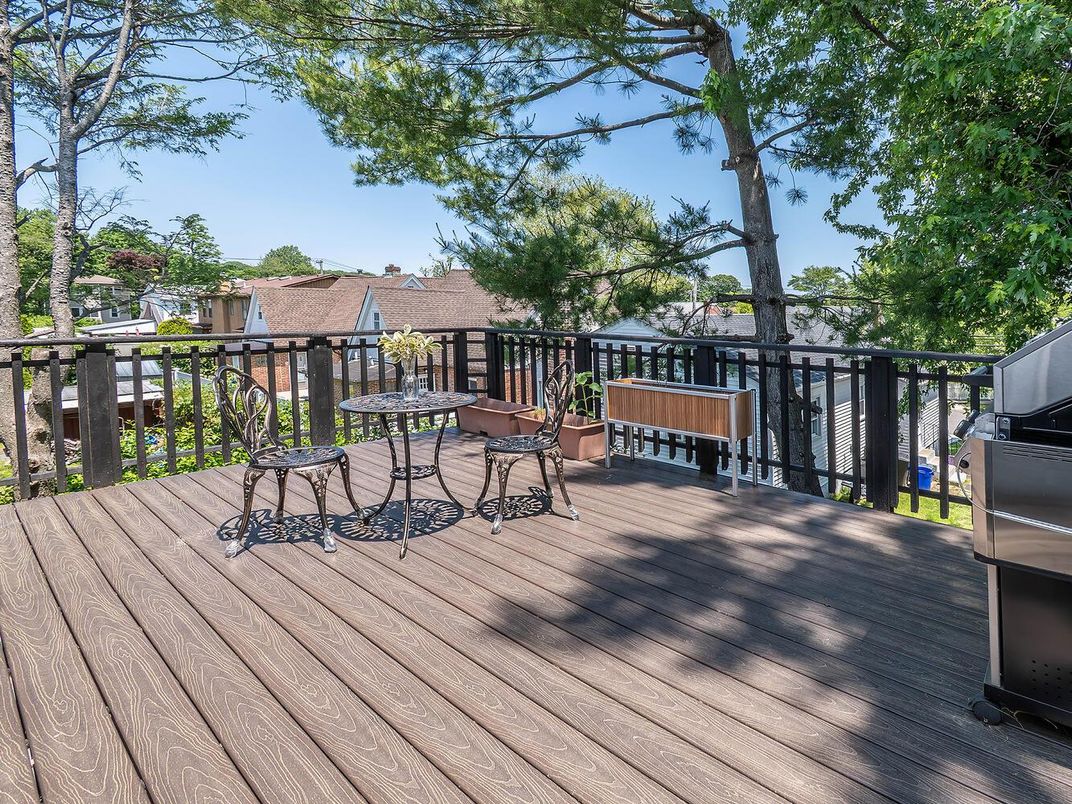 Exterior, Wood Texture Flooring