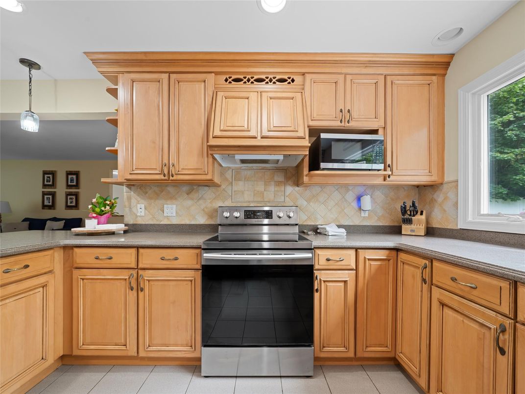 Interior, Kitchen, Pendant Lights, Recessed Lighting