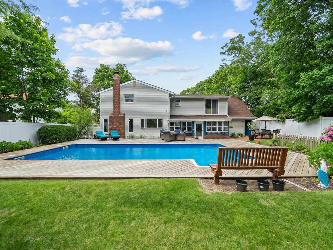 Backyard, Exterior, Pool