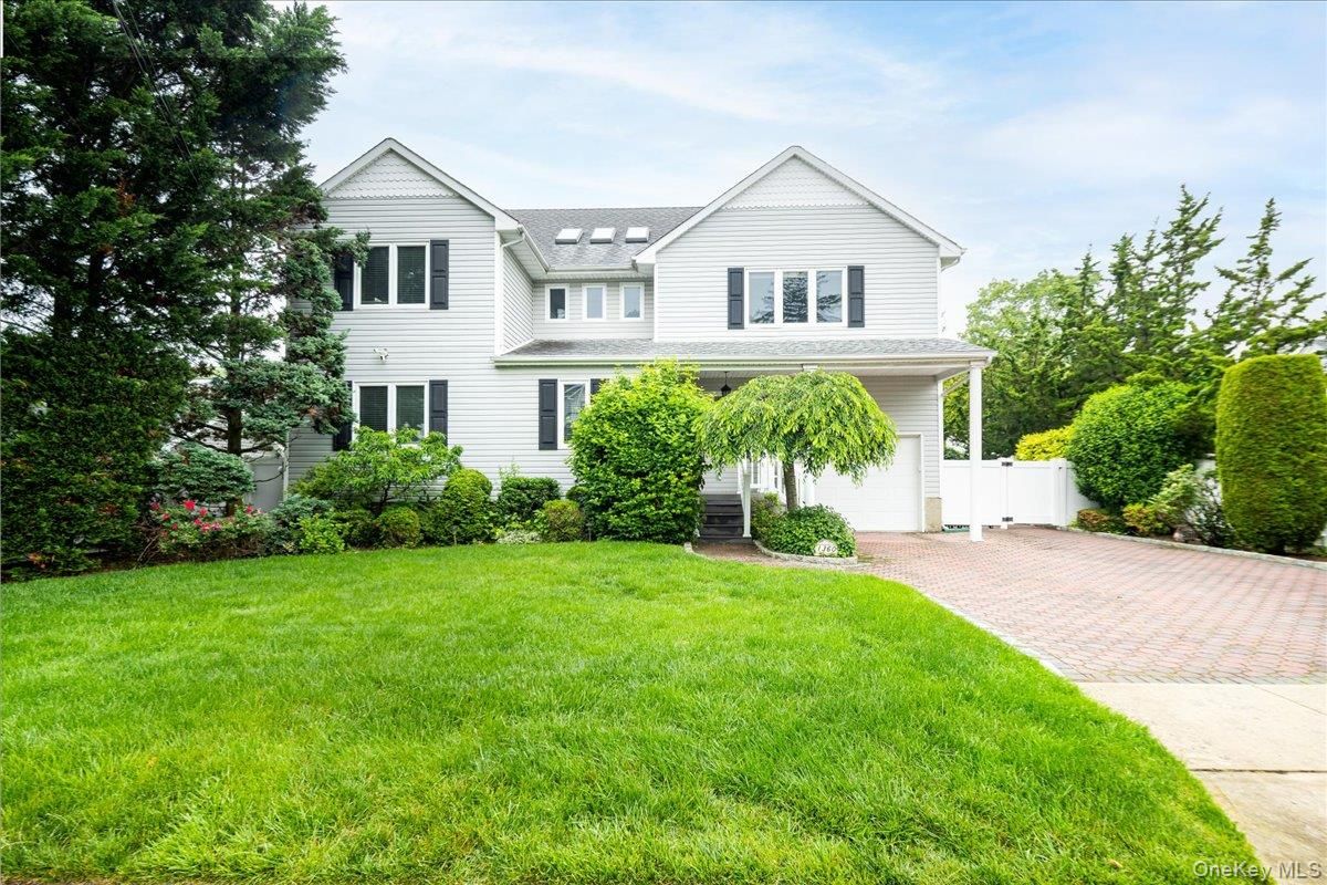 Attached, Backyard, Exterior, Facade, Farmhouse